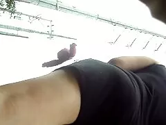 Tirando del pelo y follando a la caliente pornstar por detrás
