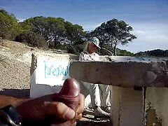 Rocco Siffredi se folla a la flexible Mary Rock en el sofá