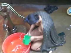 Chica delgada obliga a su amante a engañar a su esposa por última vez