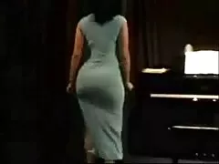 La flaca Melissa Grand cabalgando la polla de su hombre