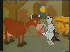 Varias perras son folladas en un video de sexo grupal